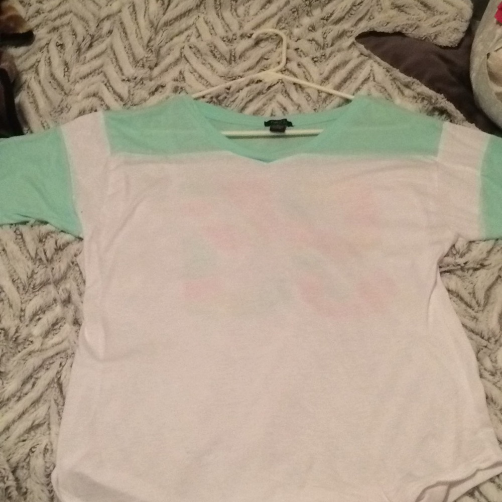 Adorable mint color block tee!